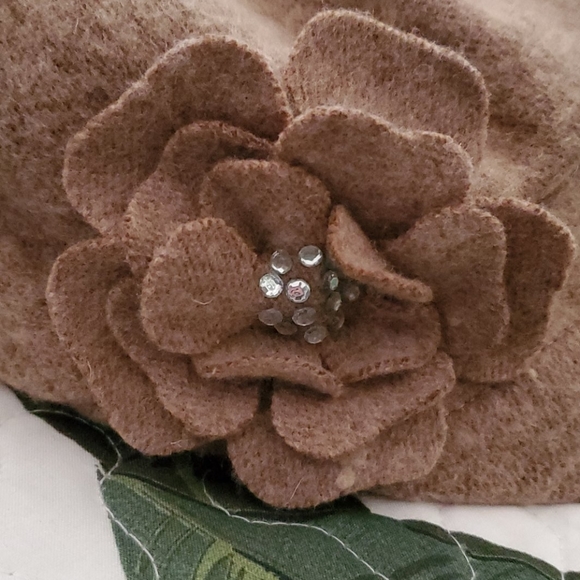 Brown Wool Hat - Picture 2 of 3